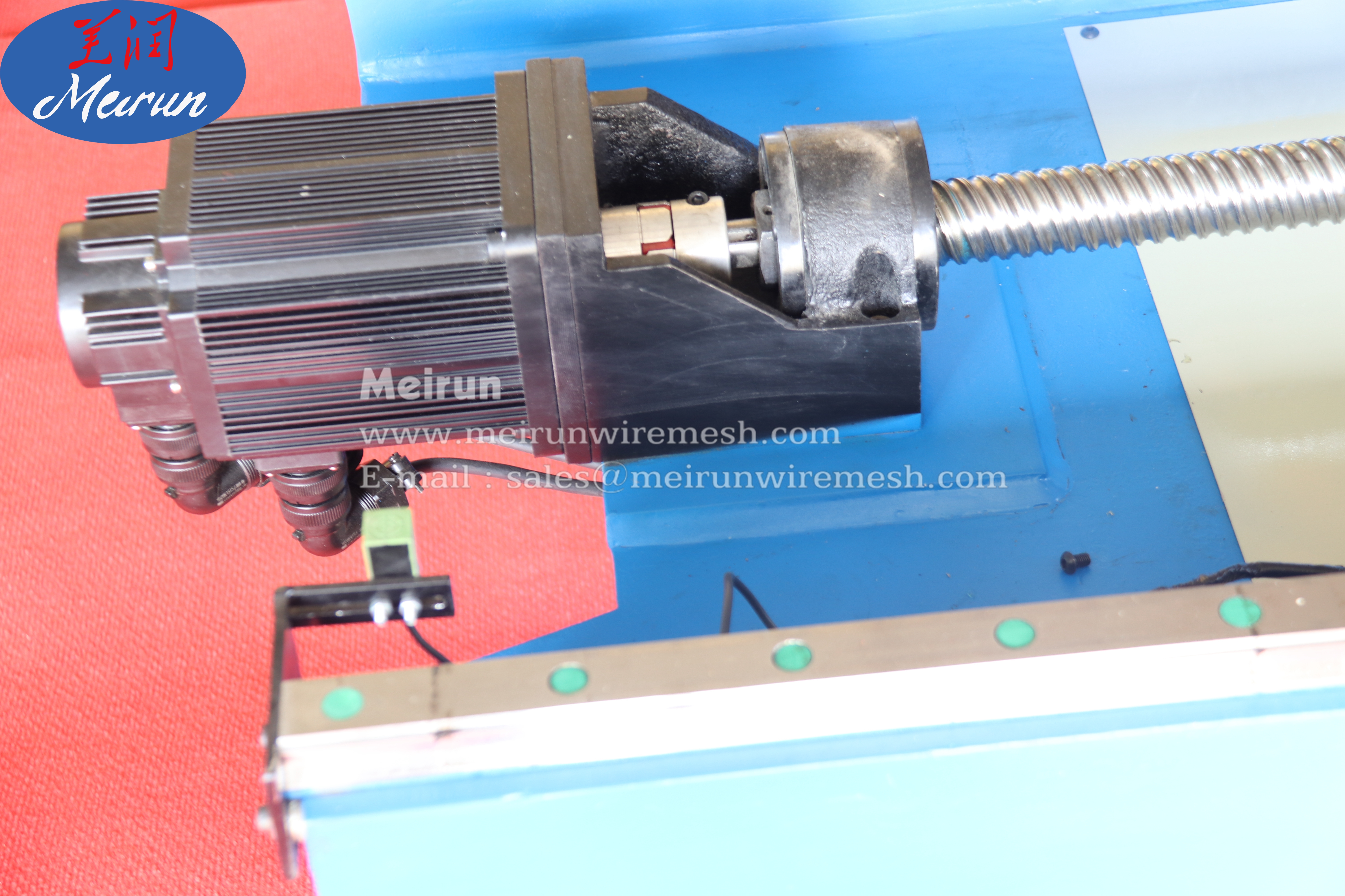 Automatic Perforated Metal Mesh Punching Machine