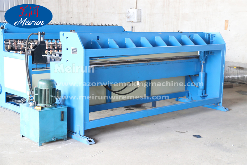 Razor Barbed Wire Welding Making Machine 