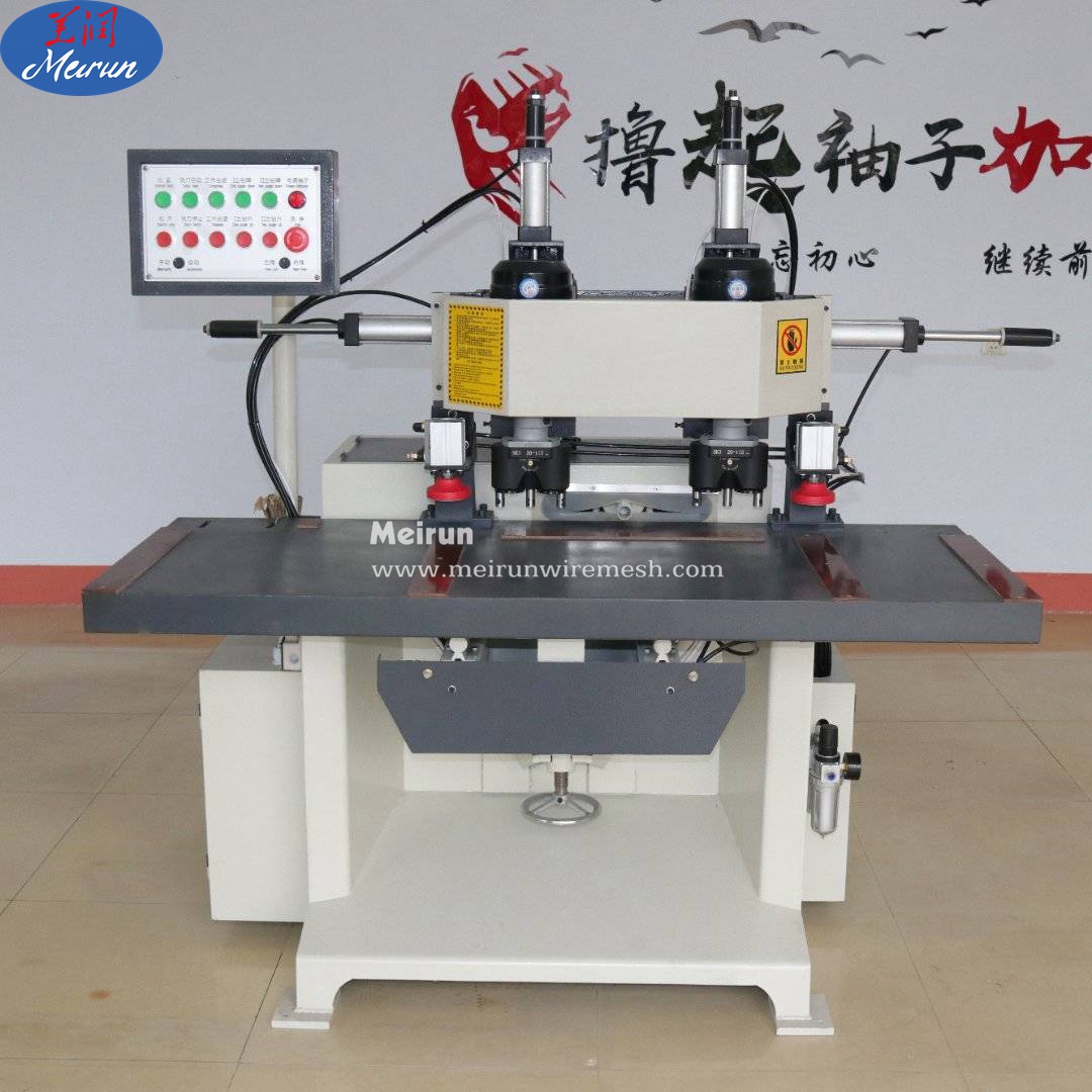 Hot Selling Engraving Woodworking Cutting Machine 