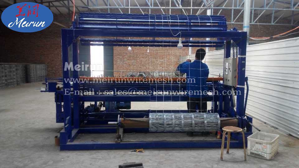 Hot Selling Animal Grassland Field Fence Netting Machine Factory Popualr in The World 