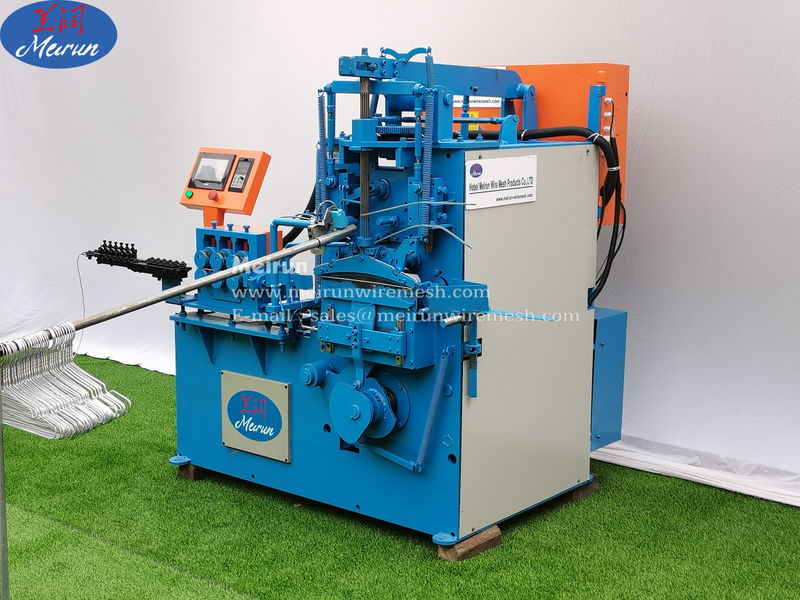 Semi-auto clothes wire hanger making machine for laundry
