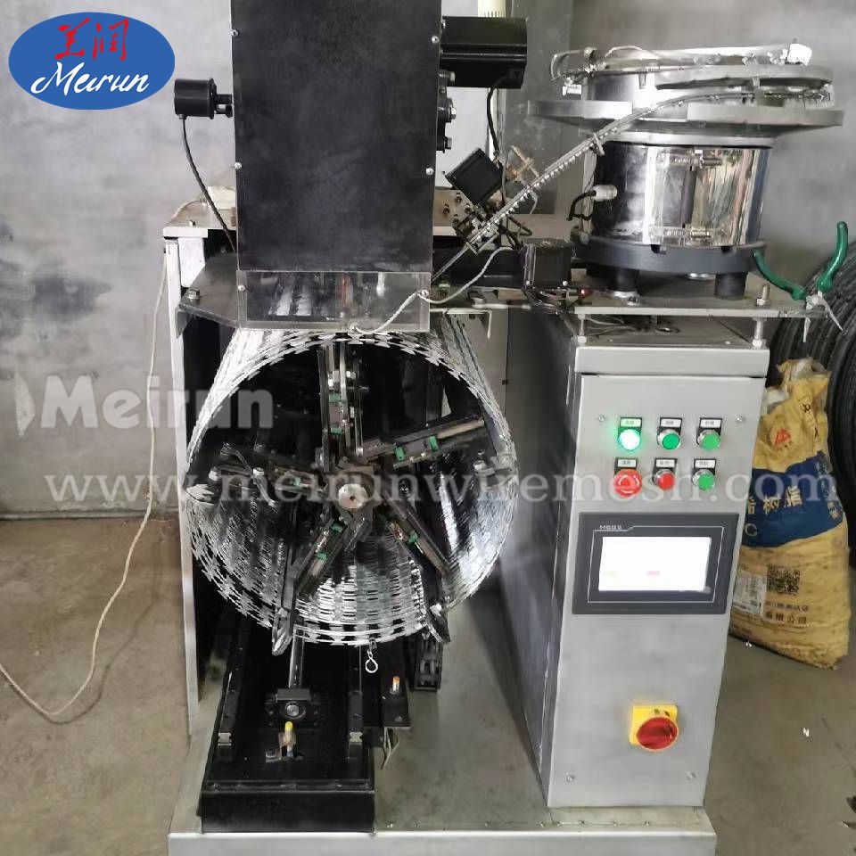 Clipped Razor Barbed Wire Fence Making Machine 