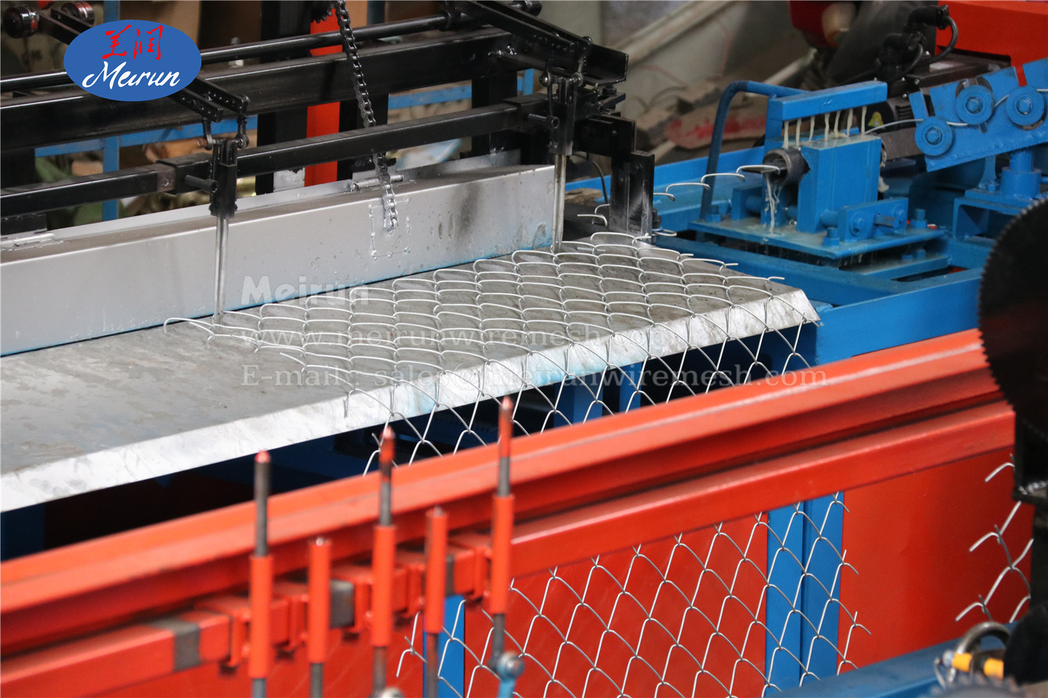 High Speed Factory Direct Sale Chain Link Fence Making Machine Supplier