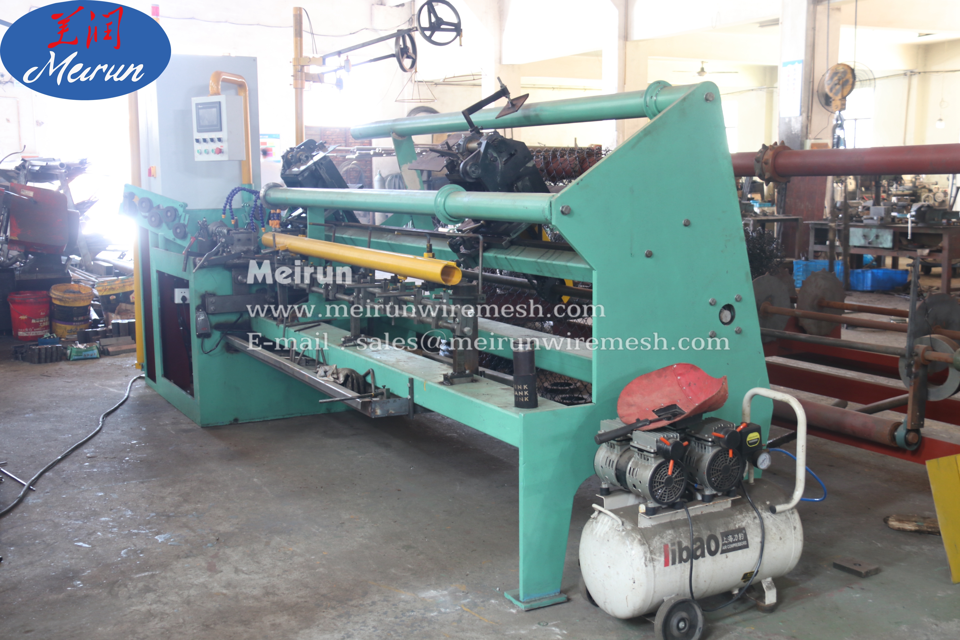 Hot Selling Single Wire Chain Link Fence Machine