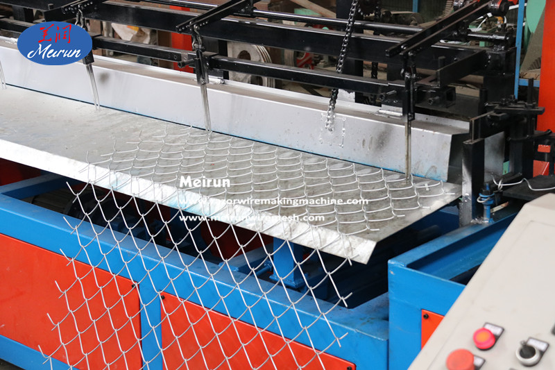 Factory Direct Sale Chain Link Fence Fence Making Machine