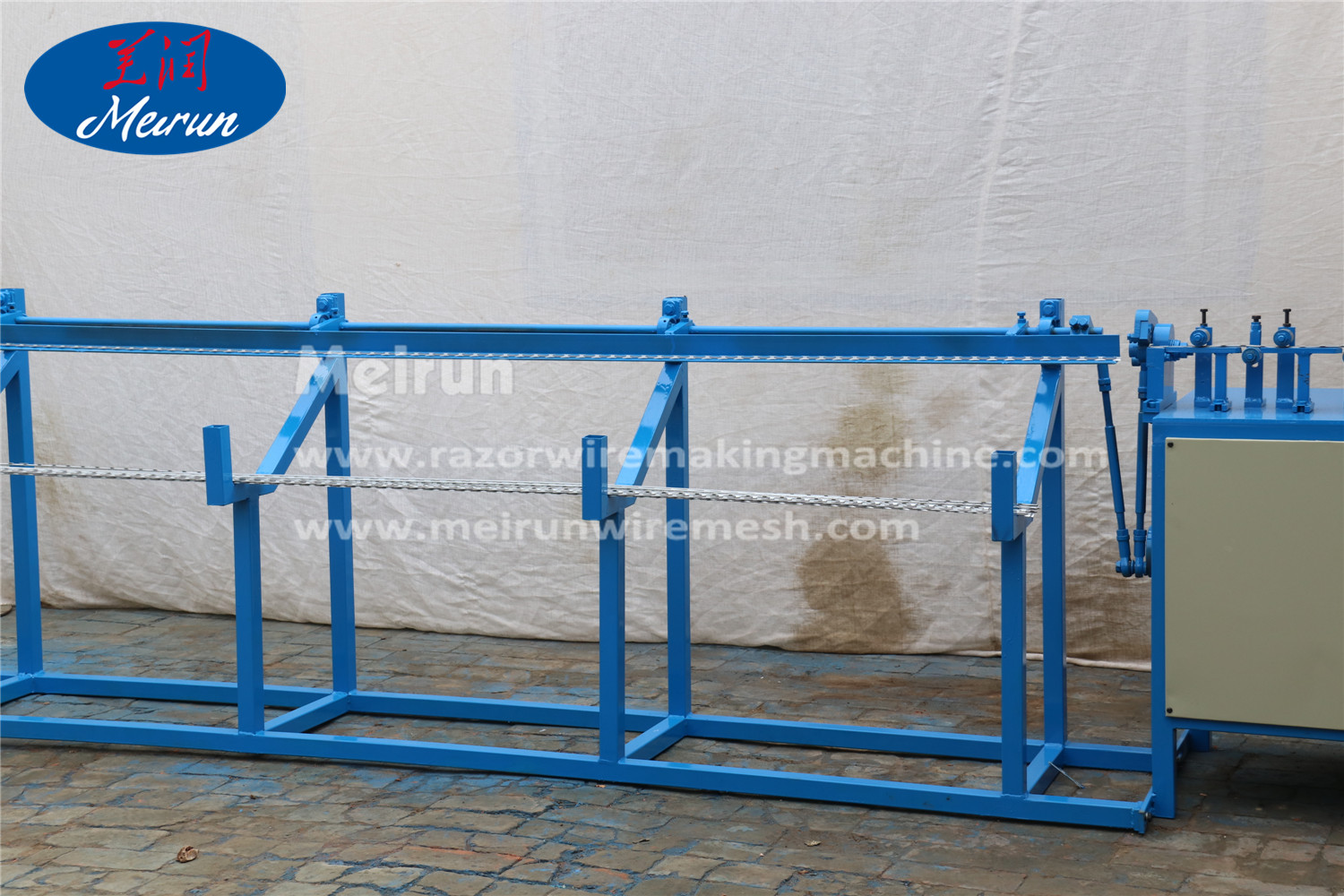 Good Quality Machine High Tensile Galvanized Concertina Razor Barbed Wire Welding Machine for Fence